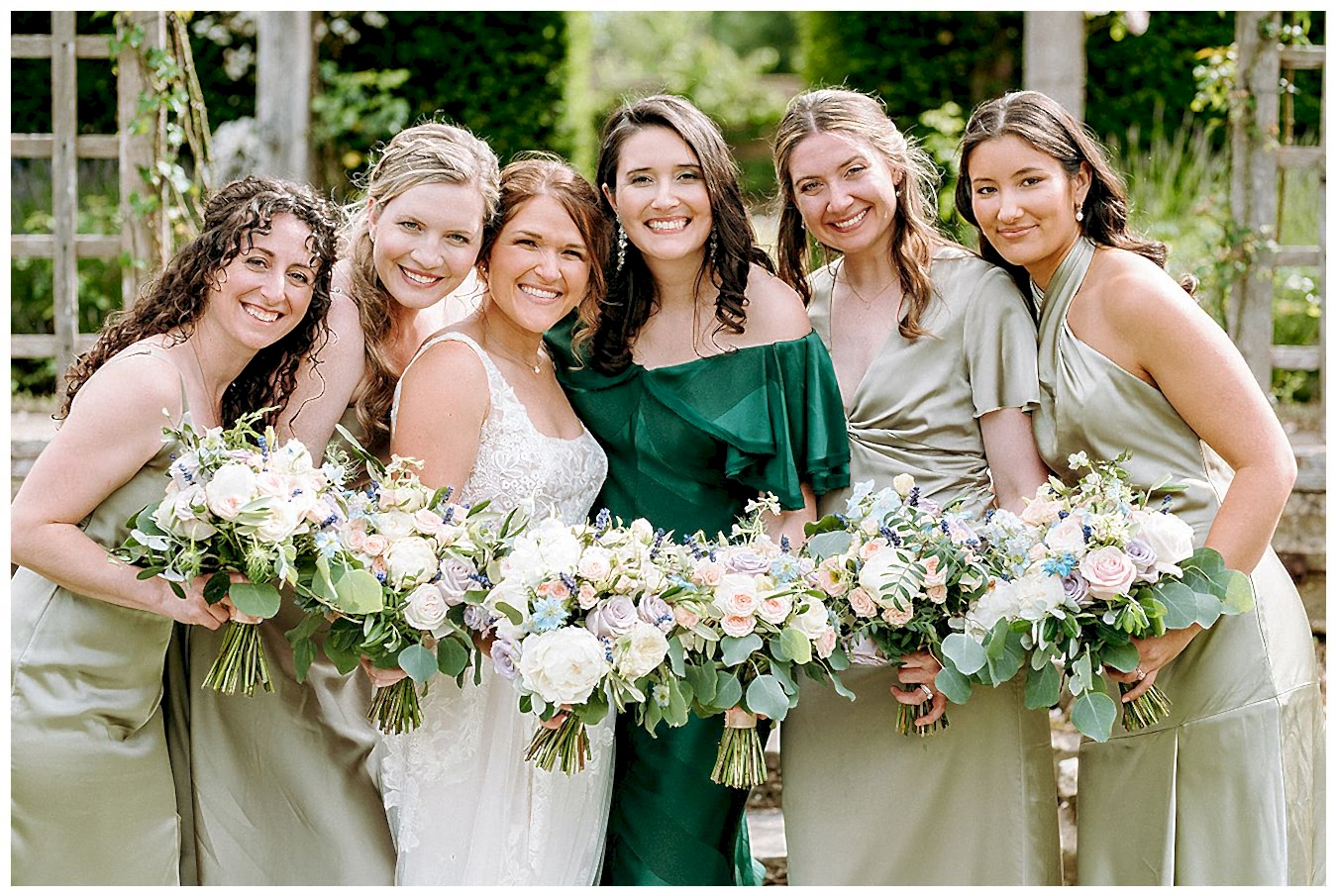 bridal wedding flowers bouquets from surrey, Berkshire and Hampshire wedding florist